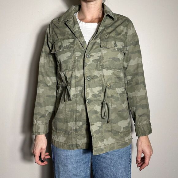 American Eagle Camo Button Up Jacket Size Small - Picture 1 of 7